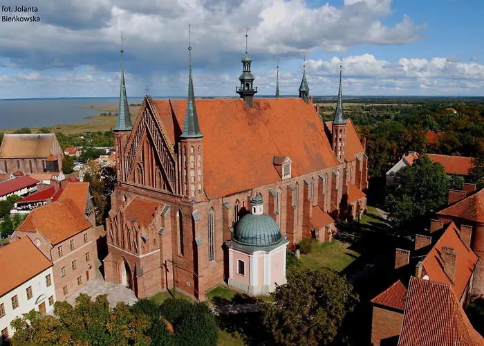 Młyn Aqua Biblioteka Hotel Elbląg